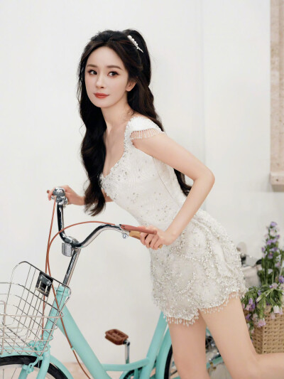 杨幂/STACCATO思加图全球代言人