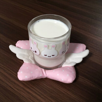 图源ks：偷喝汽水