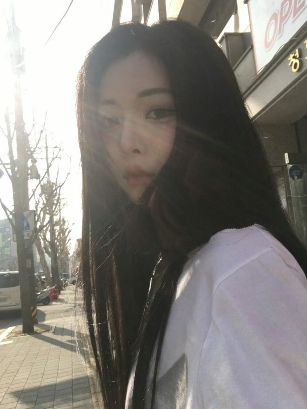 徐多贤 