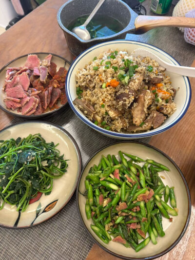 别人家的手抓羊肉饭