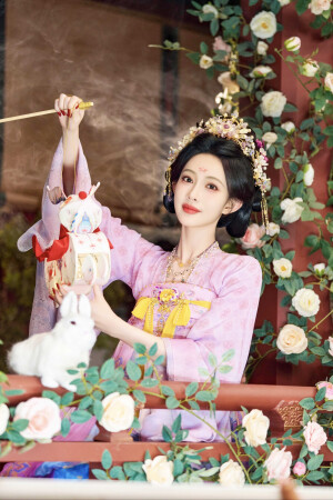 暮晚摇  尚公主  孟子义