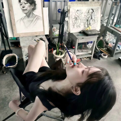女头