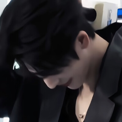 张凌赫
都调过！