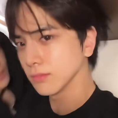 大姐姐你好的坏的喜欢男的还是女的