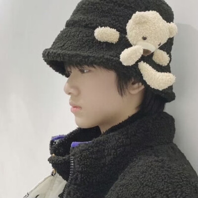 张极