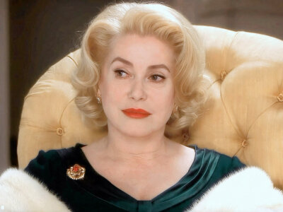 Catherine Deneuve 