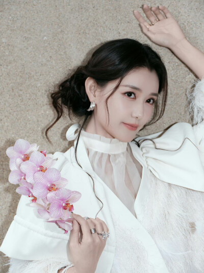 蒋依依