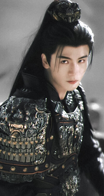 张凌赫《逐玉》谢征