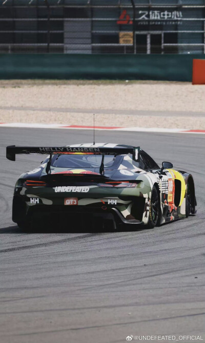 ദ്ദി˶ｰ̀֊ｰ́ )✧