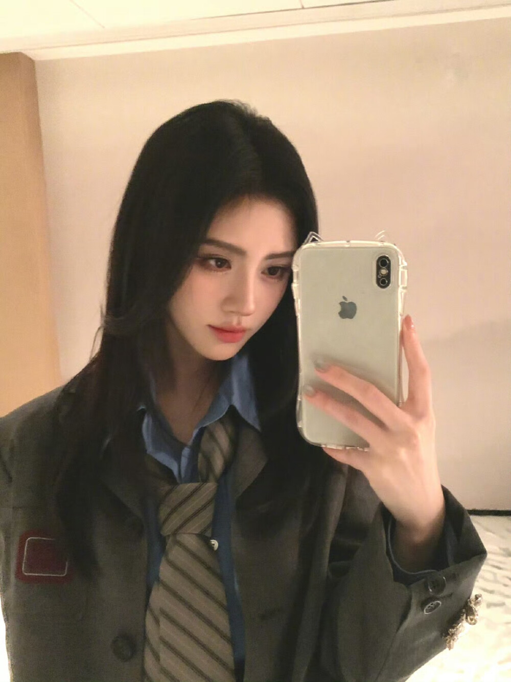 鞠婧祎
