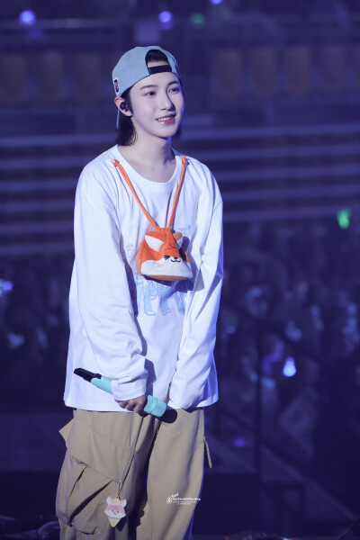 黄仁俊 饭拍高清