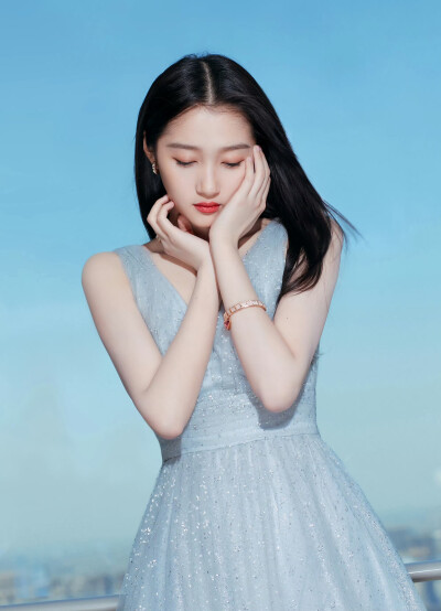 关晓彤