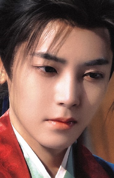 侯明昊《碧血蝉》杨无间