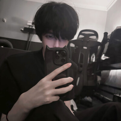 男头
二传头像注明出处