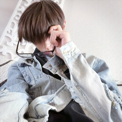 男头
二传头像注明出处