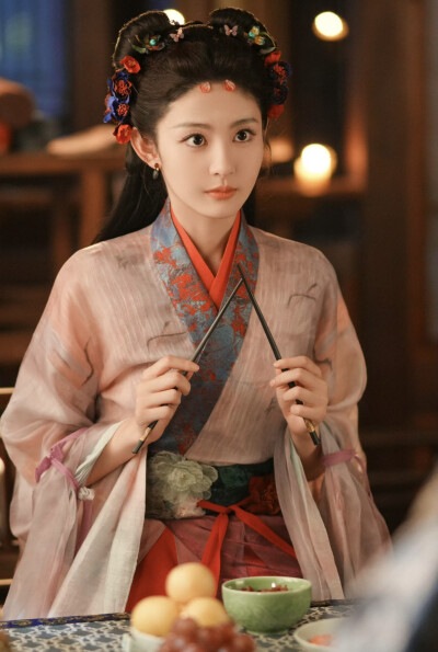 在你眉梢种红豆