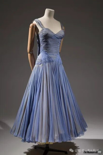 Jean Dessès evening gown | Silk chiffon, 1956, France