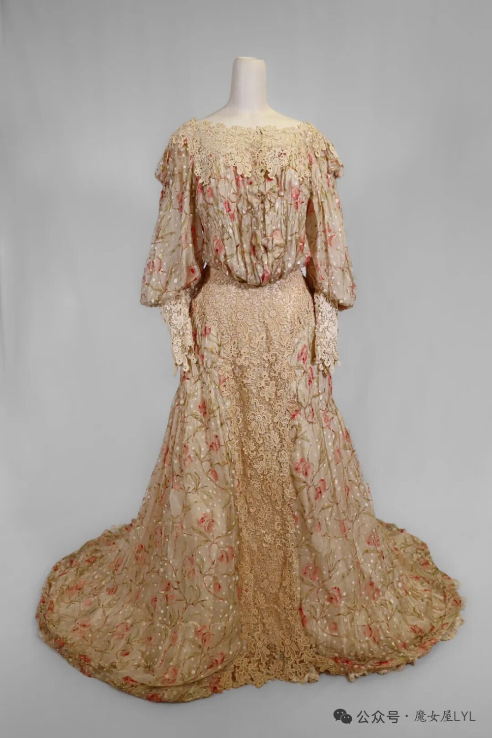 1904年的下午茶礼服裙