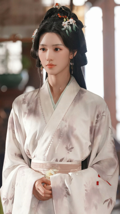 在你眉梢种红豆