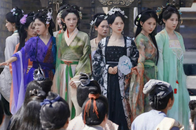 在你眉梢种红豆