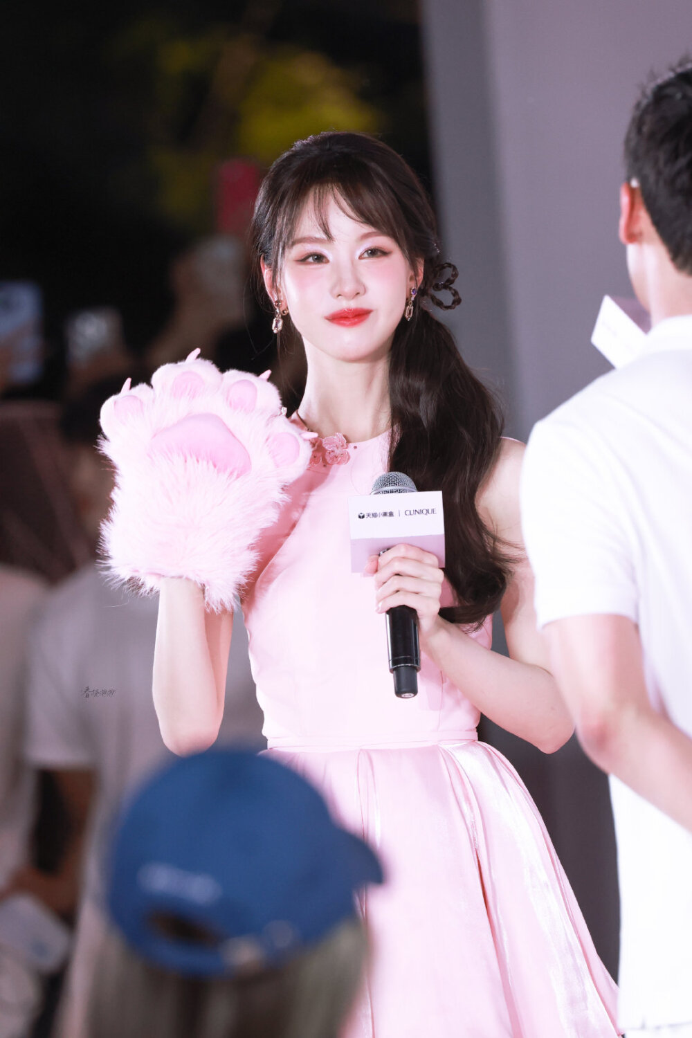 陈都灵