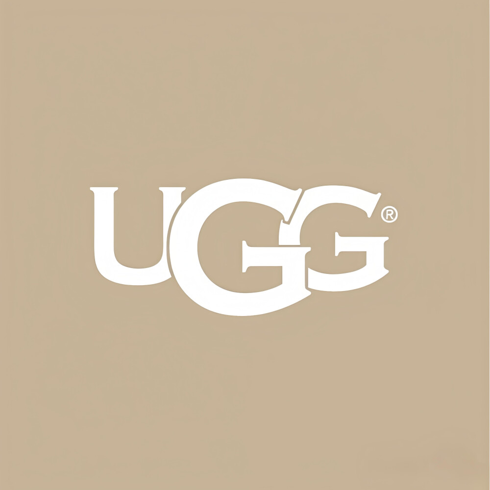 UGG官方微博：
#UGG全球代言人王一博# @王一博·YIBO 上脚示范抓眼又松弛的独特感觉，春夏也UGG！
UGG Heritage Utility Axoid彩壳一脚蹬电光蓝点睛一脚蹬，彩壳刚好够醒目，解锁春夏轻户外，有型不设限。
UGG PeakMod Breathe彩壳克罗格电光蓝彩壳底，搭配克罗格半拖，自在有型。
#FeelsLikeUGG# #UGG茸系青年# #UGGMEN# #春夏也UGG#