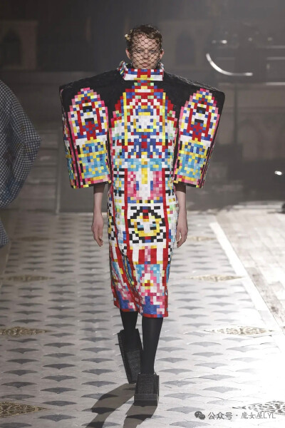 ANREALAGE 这个先锋时尚品牌
