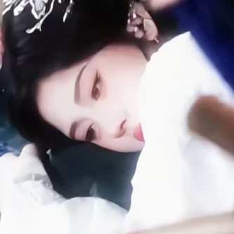 月鳞绮纪要播了啊，那我旧图新发一下！