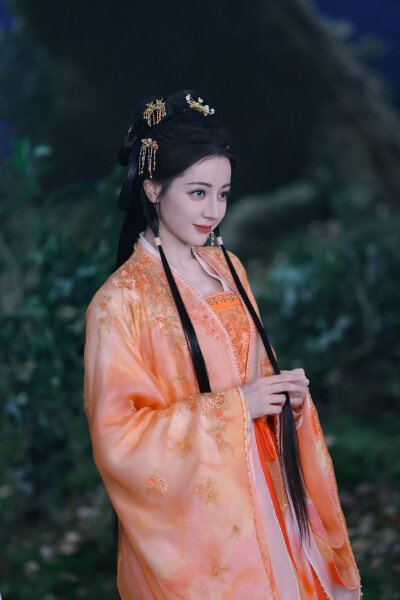 白日提灯/迪丽热巴