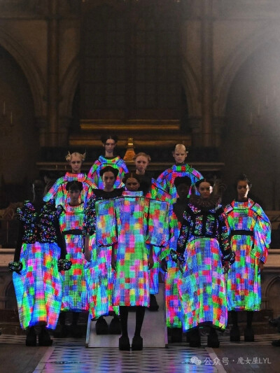 ANREALAGE 这个先锋时尚品牌
