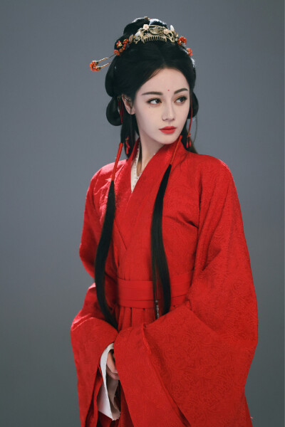 迪丽热巴