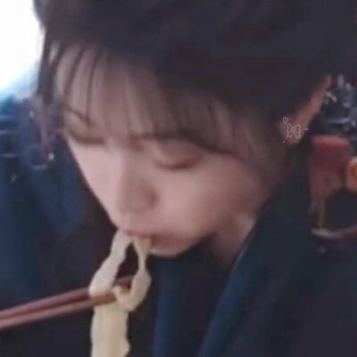 很糊但非常萌的几张长玉小团子