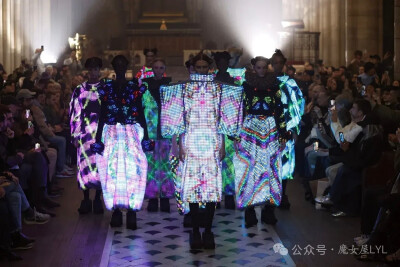 ANREALAGE 这个先锋时尚品牌
