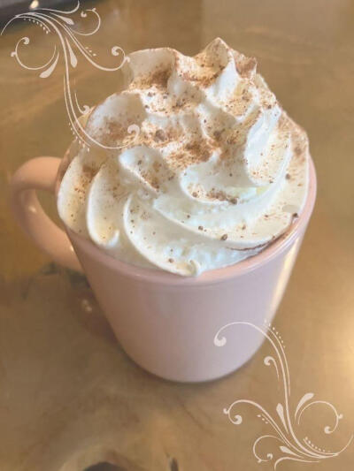 三色冰激凌色食物