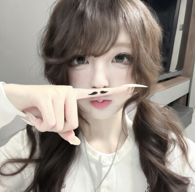 女头/真人
喜恶同因瑕瑜互见