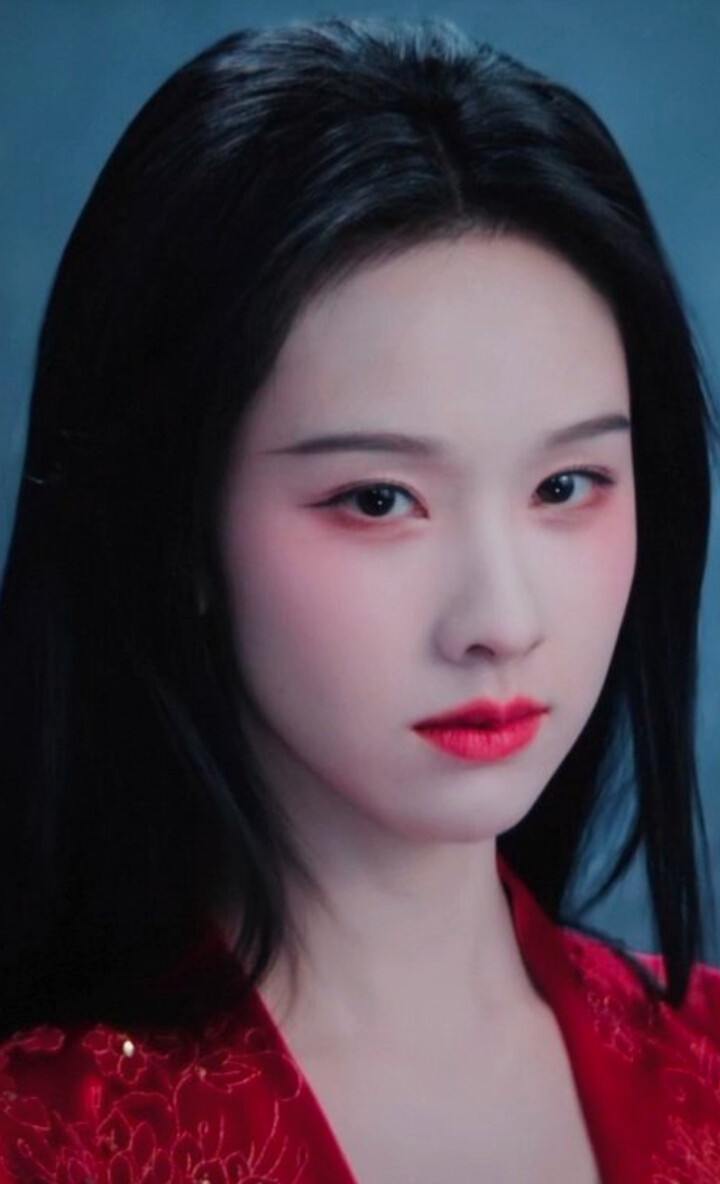 陈都灵