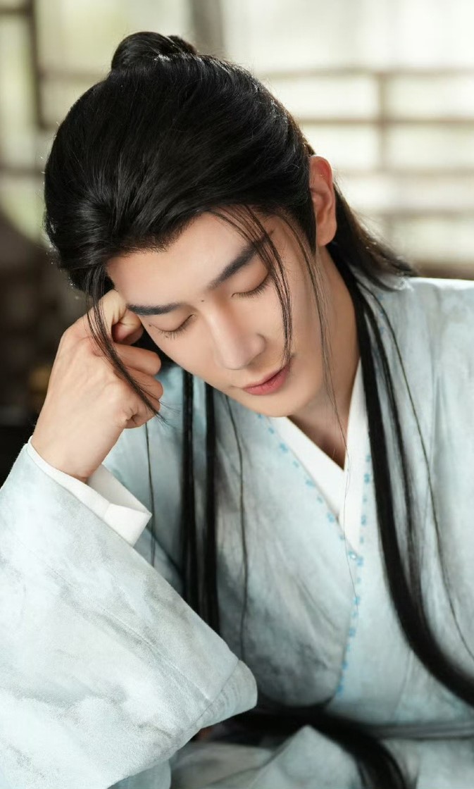 夏之光《月鳞绮纪》柳为雪