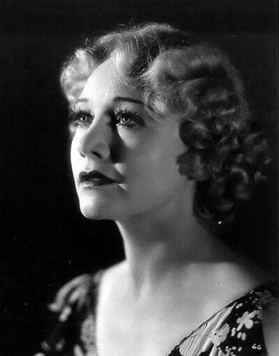 Betty compson