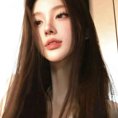 不希望你心事重重 希望你像晴天一样明媚 天天开心