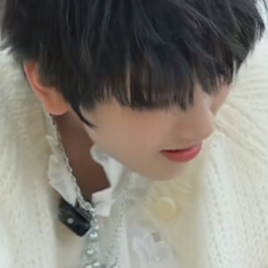 愿你永远都做一个相信童话的天使男孩