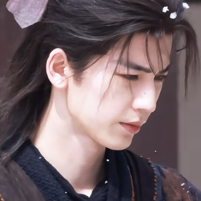 丽丽