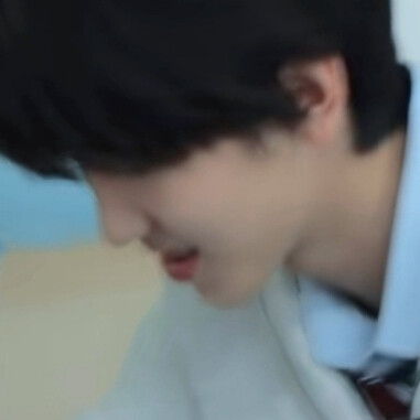 愿你永远都做一个相信童话的天使男孩