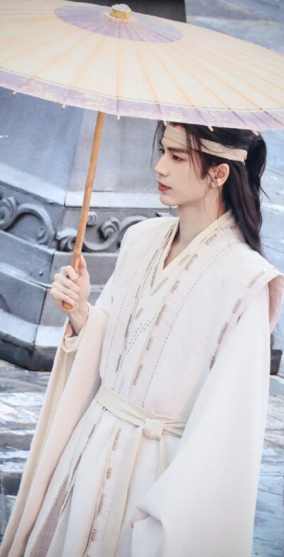 张凌赫《归鸾》萧厉