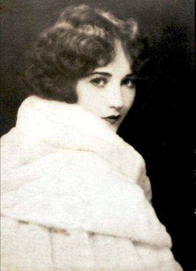 Betty compson
