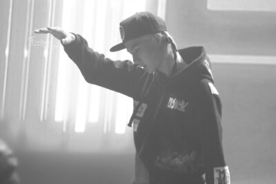 #王一博的考古日常# 奶fufu的丹酱◍˃ᵕ˂◍ cr:logo