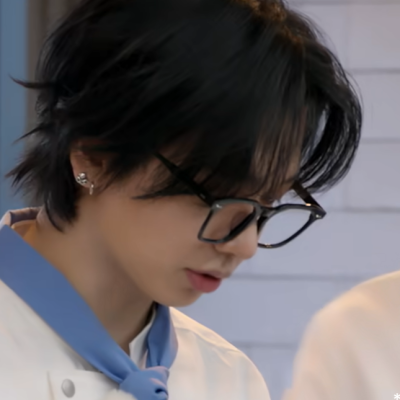 明宰铉