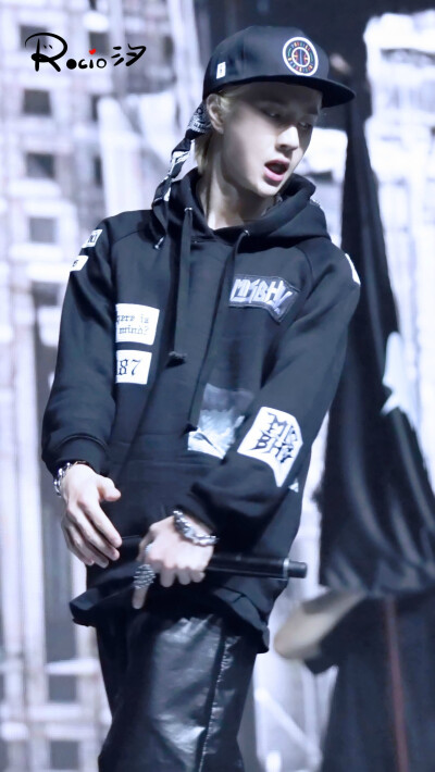 #王一博的考古日常# 奶fufu的丹酱◍˃ᵕ˂◍ cr:logo 