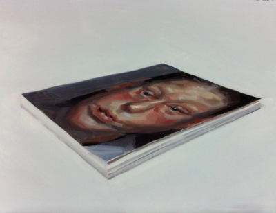 罗伯特·罗素（美国）的作品带有强烈的“概念写实主义”（Conceptual Realism）气质，一方面画工精细、写实风格明显，另一方面他用作品表达记忆、身份、欲望与真实性等主题。他经常以看似平凡或温馨的日常物品、瓷器…