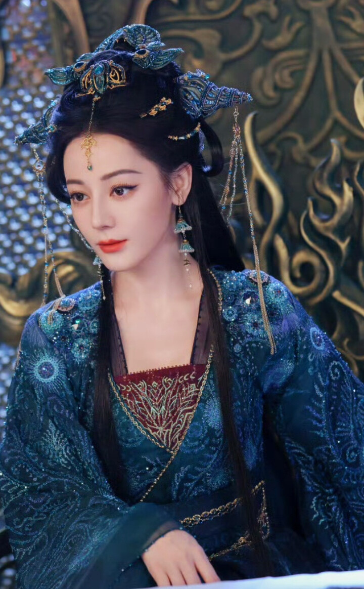 迪丽热巴