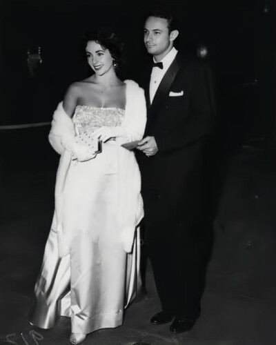 Elizabeth Taylor ​​​